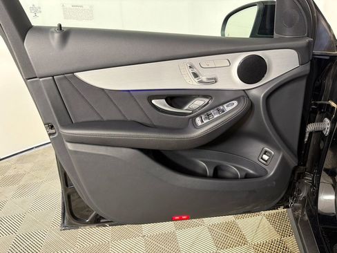 Used 2022 Mercedes-Benz GLC 300 image 10