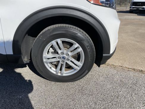 Used 2022 Ford Explorer XLT image 49
