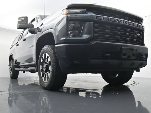 Used 2020 Chevrolet Silverado 2500 Custom w/ Custom Value Package AWD/4WD image 18
