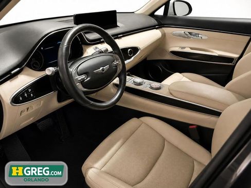 Used 2023 Genesis GV70 2.5T w/ Cargo Package AWD/4WD image 8