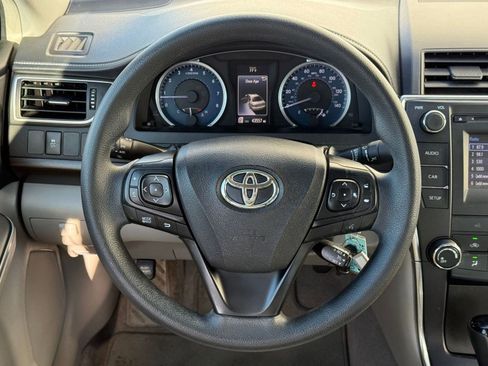 Used 2017 Toyota Camry LE image 16
