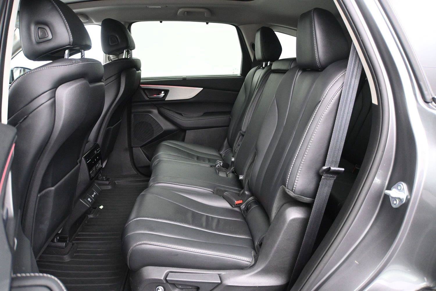 Certified 2023 Acura MDX w/ Technology Package AWD/4WD image 12