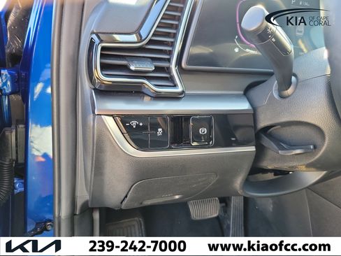 Certified 2024 Kia Sportage EX FWD image 22