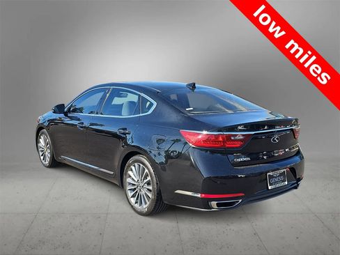 Used 2019 Kia Cadenza Premium image 6