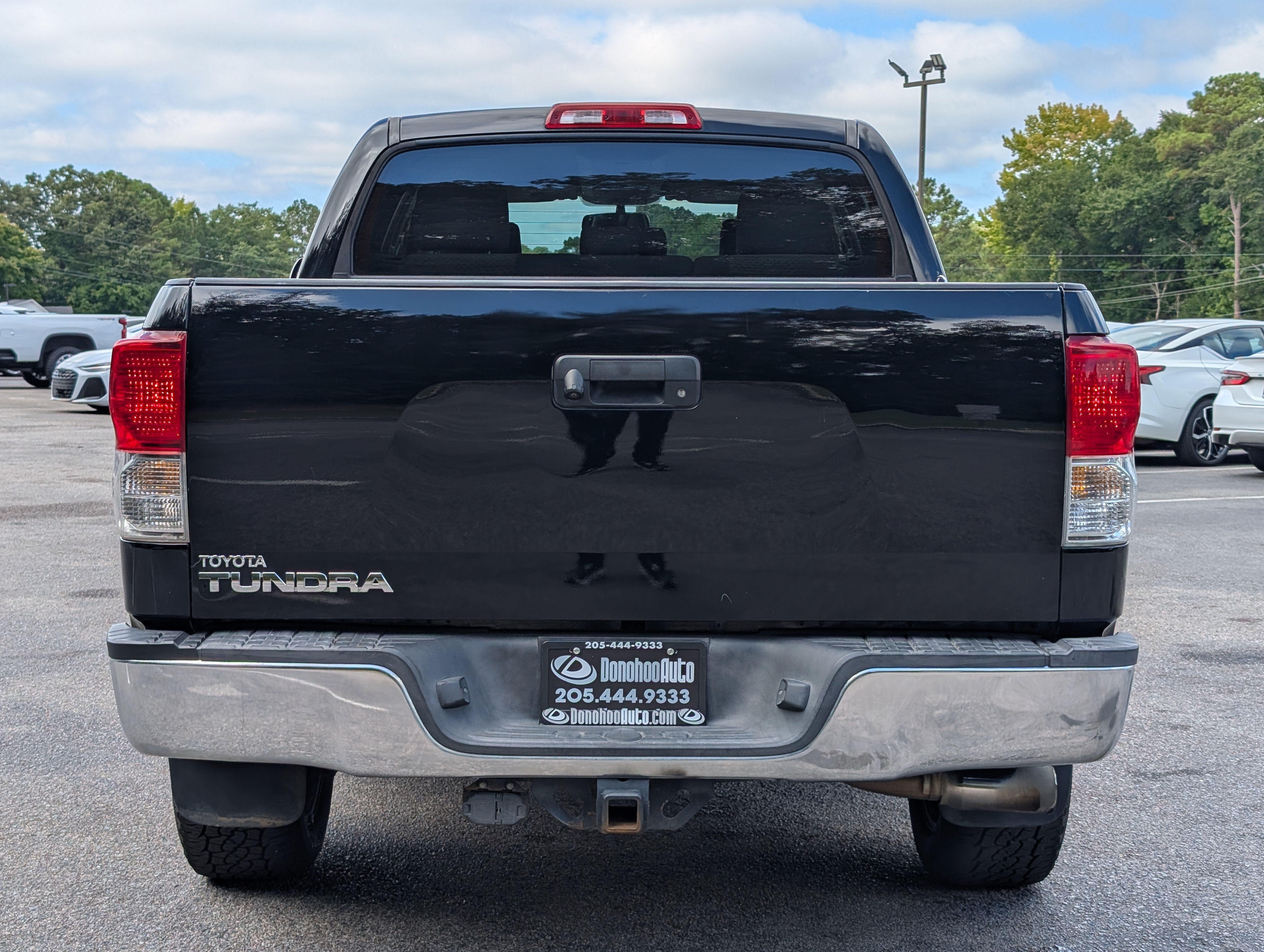 Used 2013 Toyota Tundra 2WD CrewMax w/ SR5 Pkg image 8