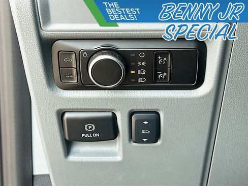 Used 2025 Ford F150 Lightning Flash image 10