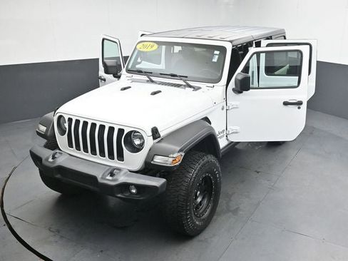 Used 2019 Jeep Wrangler Unlimited Sport S image 36