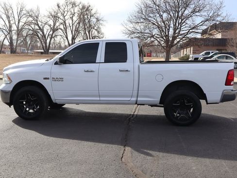 Used 2016 RAM 1500 Classic SLT image 9