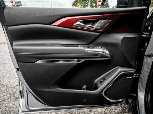 New 2026 Chevrolet Traverse Z71 image 46