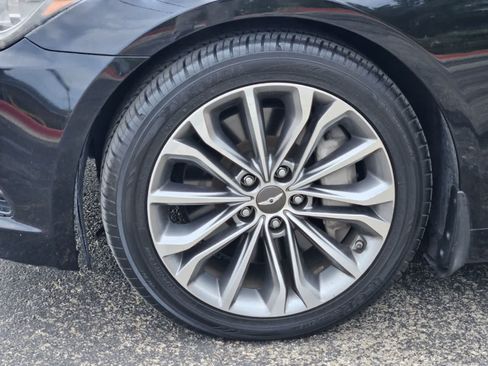 Used 2015 Hyundai Genesis 3.8 w/ Option Group 04 RWD image 9