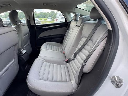 Used 2015 Ford Fusion S FWD image 34