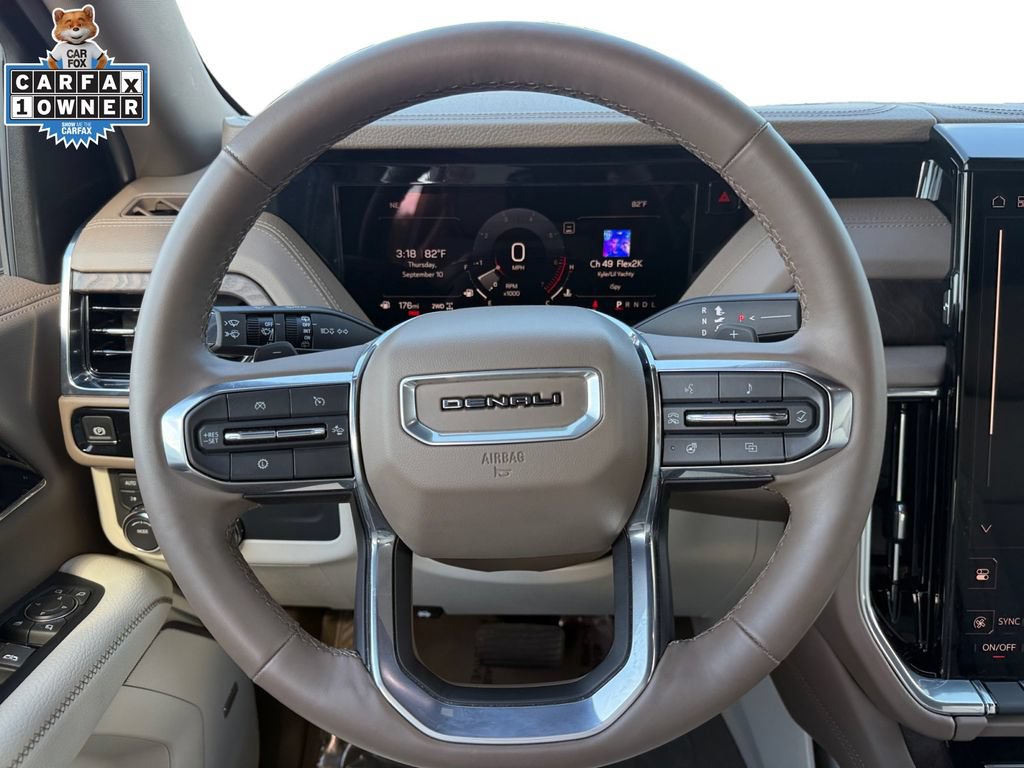 Used 2025 GMC Yukon XL Denali AWD/4WD image 12