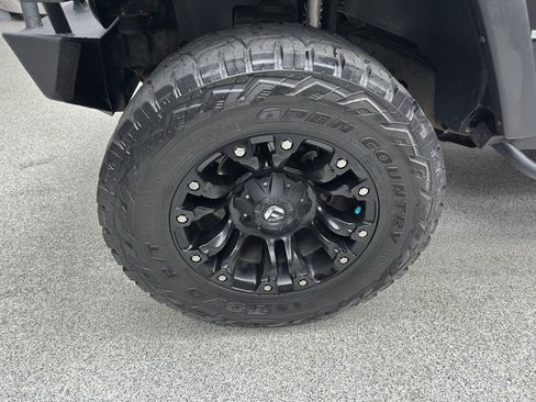 Used 2016 Jeep Wrangler Sport w/ Quick Order Package 23S AWD/4WD image 7
