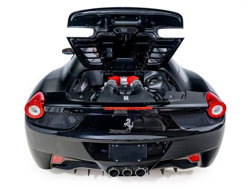 Used 2014 Ferrari 458 Spider image 41