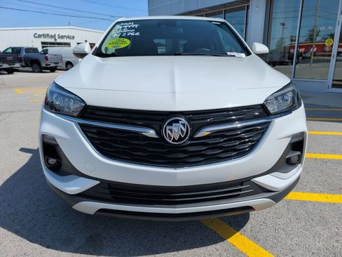 Used 2021 Buick Encore GX Preferred w/ Cold Weather Comfort Package AWD/4WD image 2