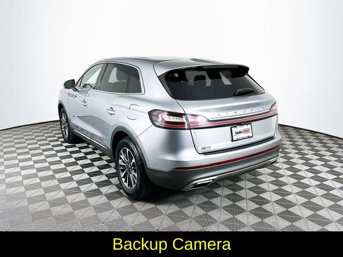 Used 2022 Lincoln Nautilus Reserve image 7