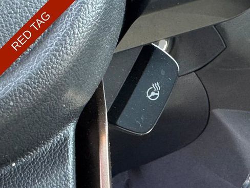 Used 2025 Subaru Ascent Bronze Edition image 14