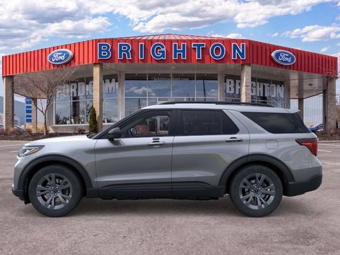 Used 2026 Ford Explorer Active w/ Active Comfort Package AWD/4WD image 2