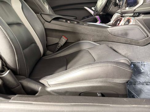 Used 2022 Chevrolet Camaro SS RWD image 17