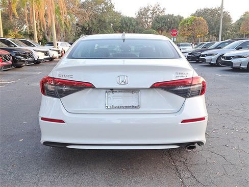 Certified 2023 Honda Civic Sport image 5