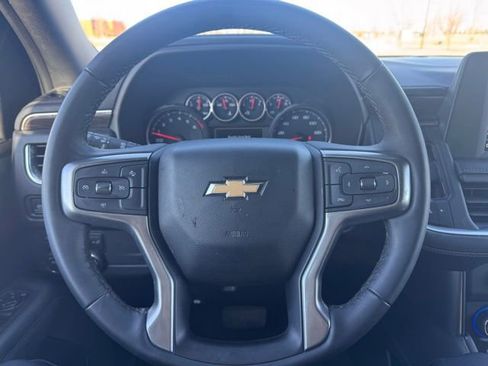 Used 2023 Chevrolet Suburban LS w/ Driver Alert Package image 9