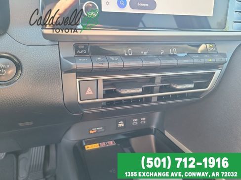 Used 2025 Toyota Camry LE image 18