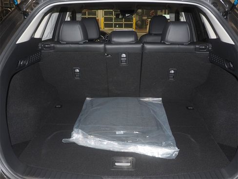 New 2025 MAZDA CX-5 AWD 2.5 S w/ Select Package image 3