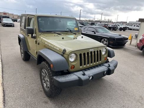 Used 2013 Jeep Wrangler Rubicon w/ PWR Convenience Group image 21