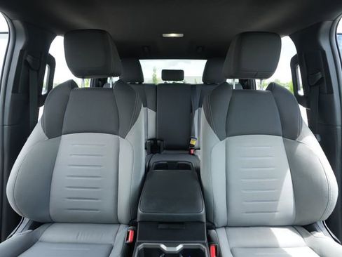 Used 2024 Toyota Tacoma TRD Sport RWD image 39