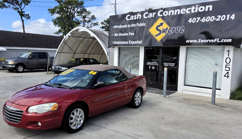 Used 2006 Chrysler Sebring Limited FWD image 2