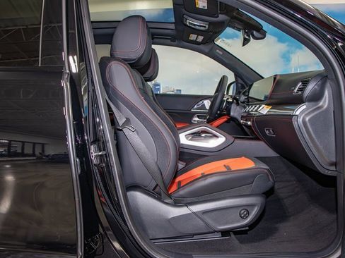 Certified 2026 Mercedes-Benz GLE 53 AMG 4MATIC image 21