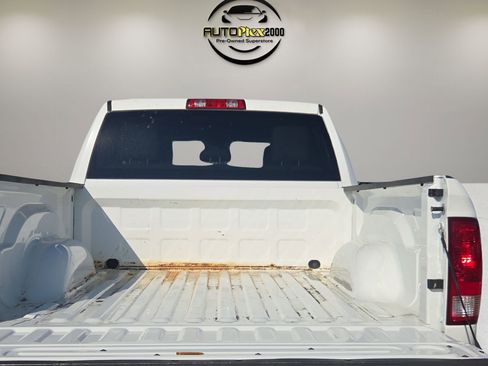 Used 2018 RAM 1500 Tradesman image 16