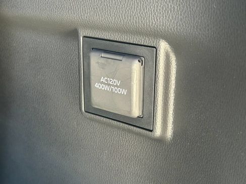 Used 2026 Lexus GX 550 AWD/4WD image 16