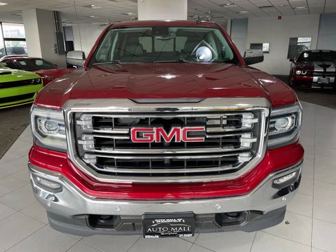 Used 2018 GMC Sierra 1500 SLT image 2
