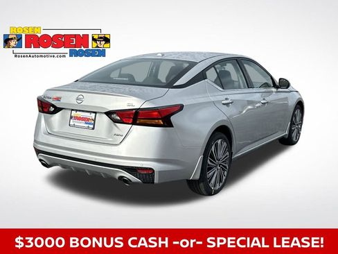 New 2025 Nissan Altima 2.5 SL image 5