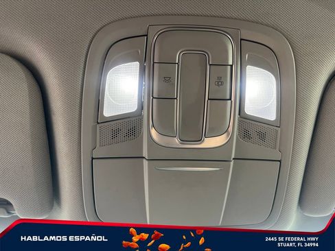 Used 2020 Hyundai Santa Fe SE w/ Cargo Package FWD image 28