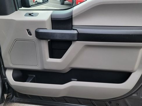 Used 2020 Ford F150 XL w/ Equipment Group 101A Mid AWD/4WD image 38