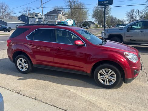 Used 2015 Chevrolet Equinox LT w/ Driver Convenience Package AWD/4WD image 5