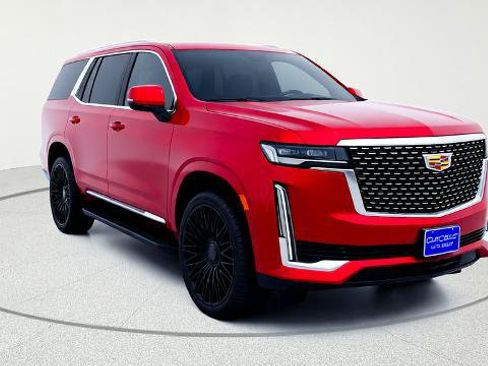 Used 2024 Cadillac Escalade Premium Luxury image 1