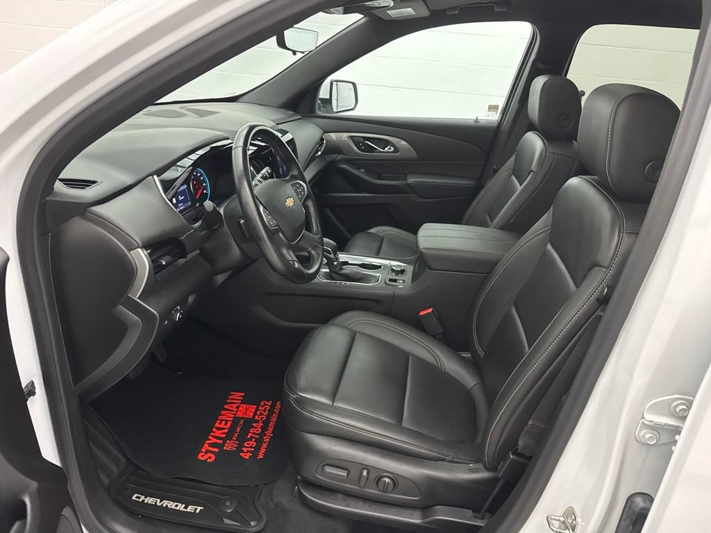 Used 2023 Chevrolet Traverse LT w/ LT Premium Package AWD/4WD image 22
