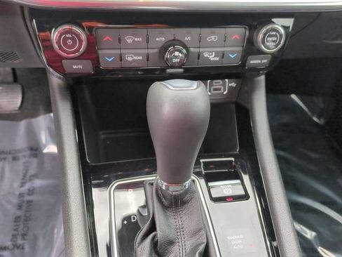 Used 2024 Jeep Compass Limited AWD/4WD image 22