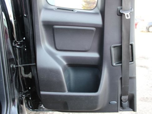 Used 2019 Toyota Tacoma SR image 34