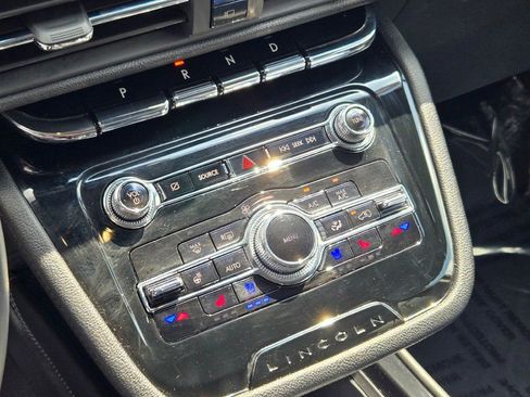 Used 2022 Lincoln Corsair AWD w/ Equipment Group 101A image 26