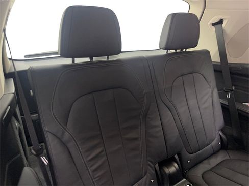 Used 2019 BMW X7 xDrive40i w/ Cold Weather Package image 43
