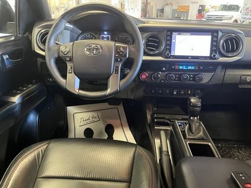 Used 2021 Toyota Tacoma TRD Pro AWD/4WD image 18