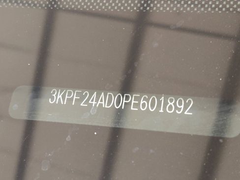 Used 2023 Kia Forte LXS FWD image 33
