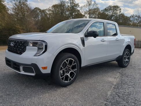 New 2025 Ford Maverick Lariat image 6