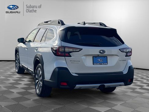 Used 2024 Subaru Outback Limited image 8