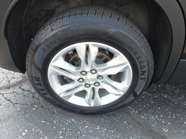 Used 2019 Chevrolet Blazer LT FWD image 39