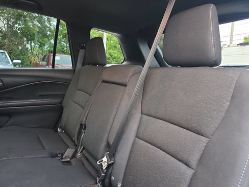 Used 2021 Honda Passport Sport image 17